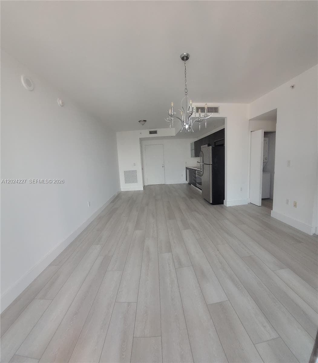 90 SW 3rd St 2208 photo 11