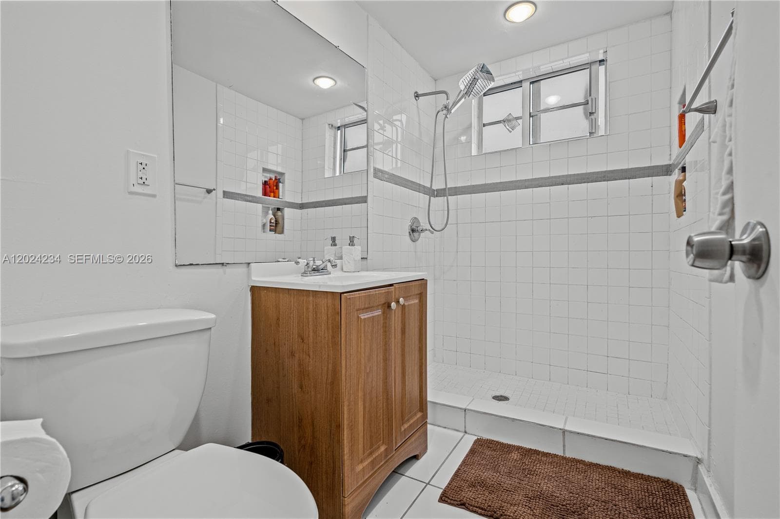 7950 Tatum Waterway Dr N9 photo 24