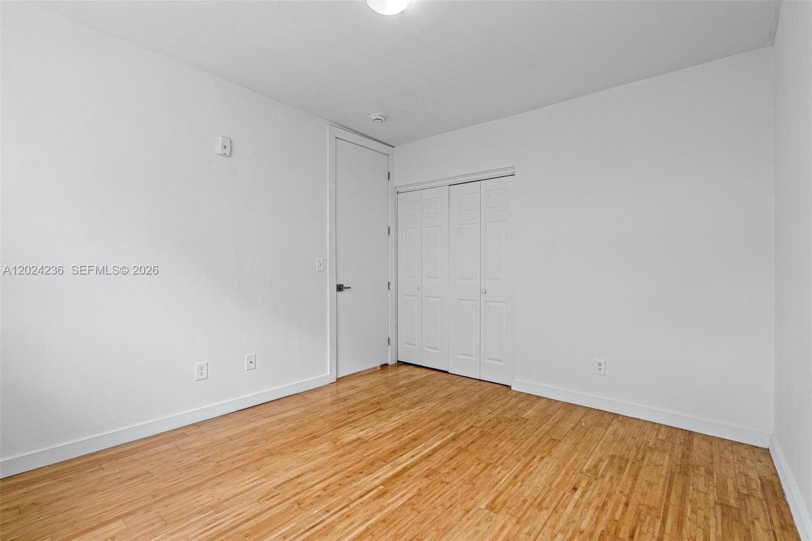 7950 Tatum Waterway Dr N10 photo 14