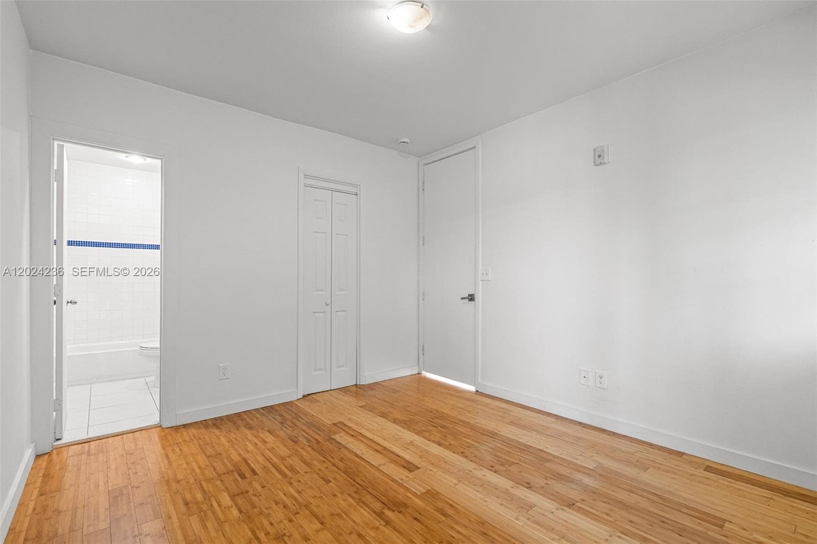 7950 Tatum Waterway Dr N10 photo 18
