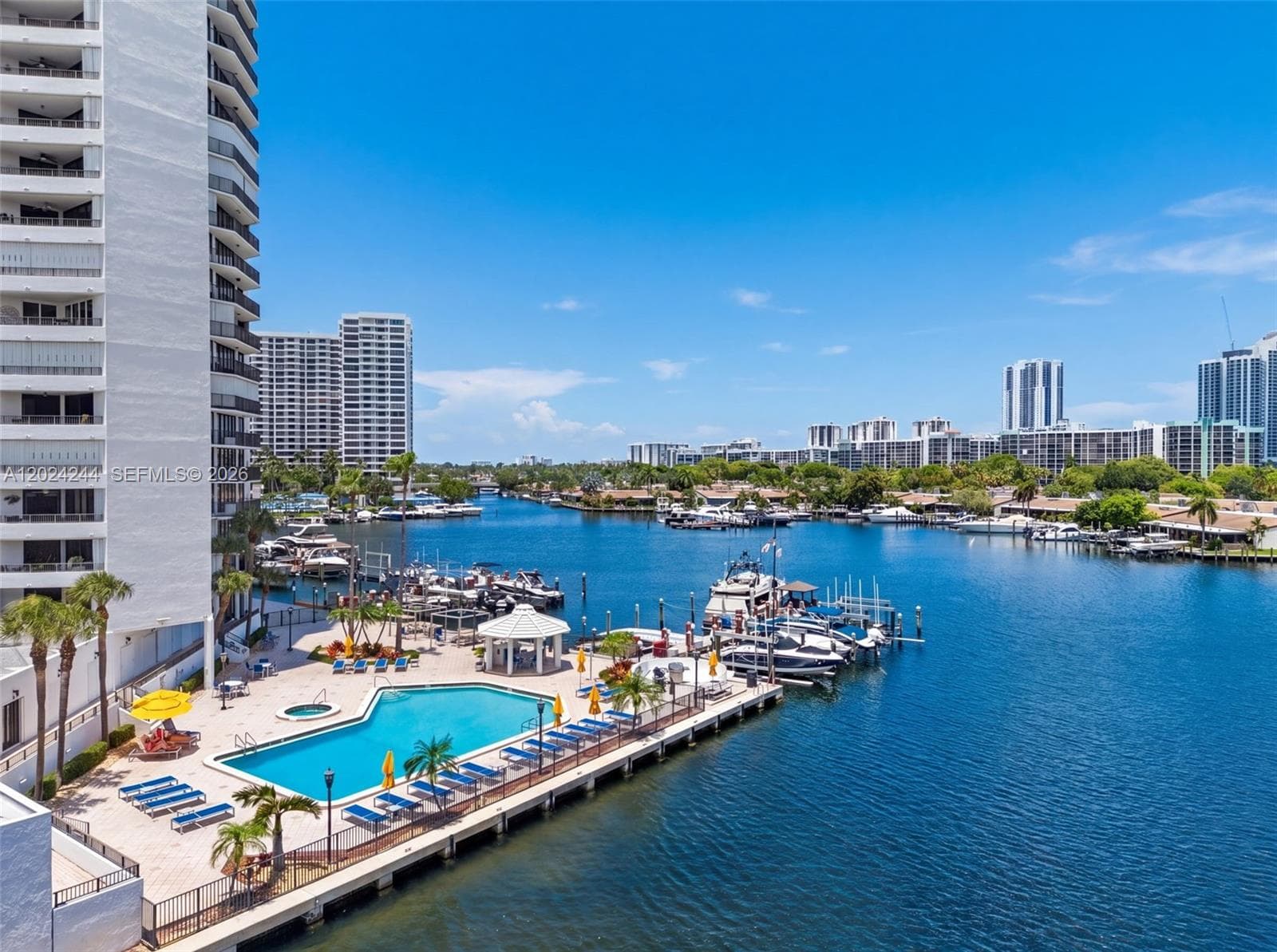 300 Three Islands Blvd 710 photo 23