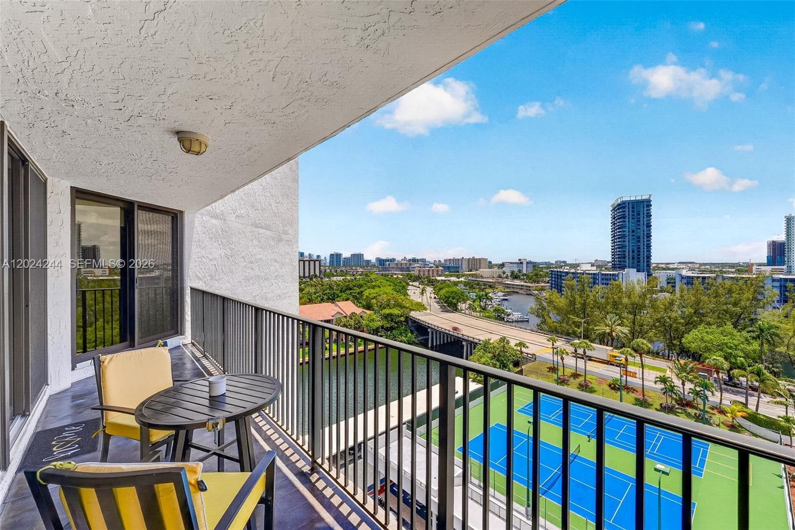 300 Three Islands Blvd 710 photo 19