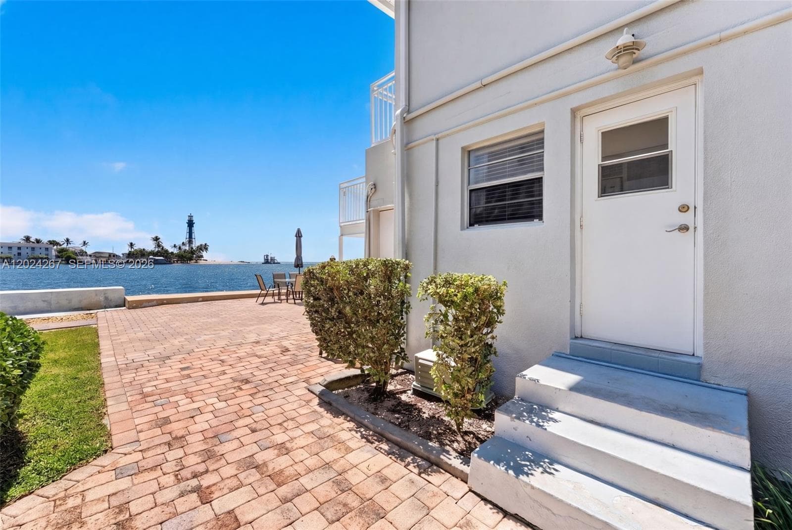2508 Bay Dr 112 photo 12