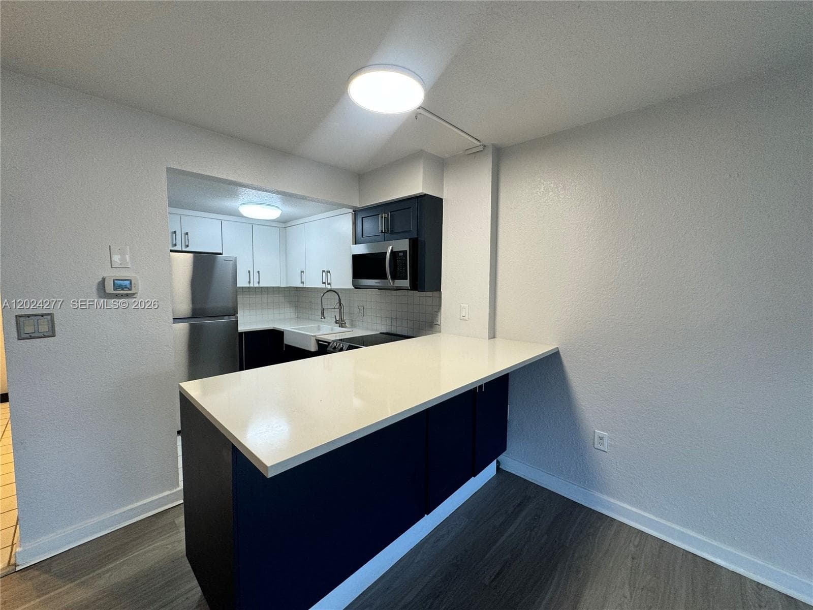 1650 NE 115th St 609 photo 2