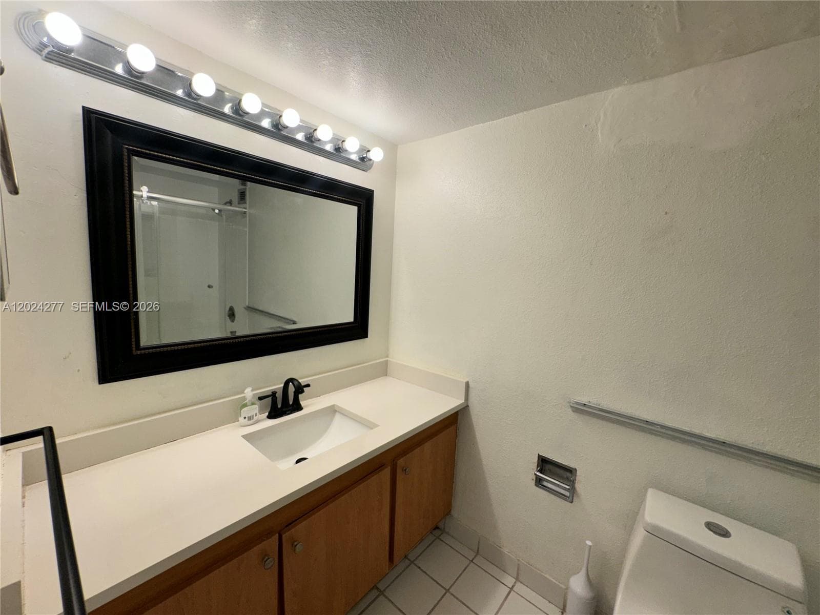 1650 NE 115th St 609 photo 7