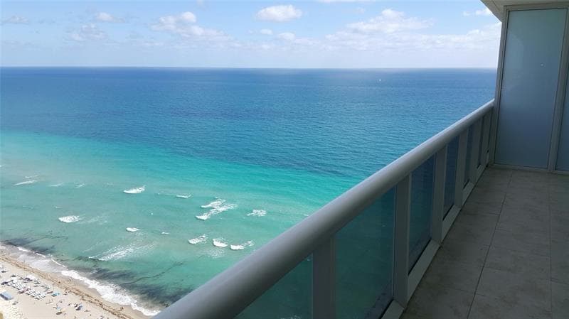 1830 S Ocean Drive 3210 photo 5