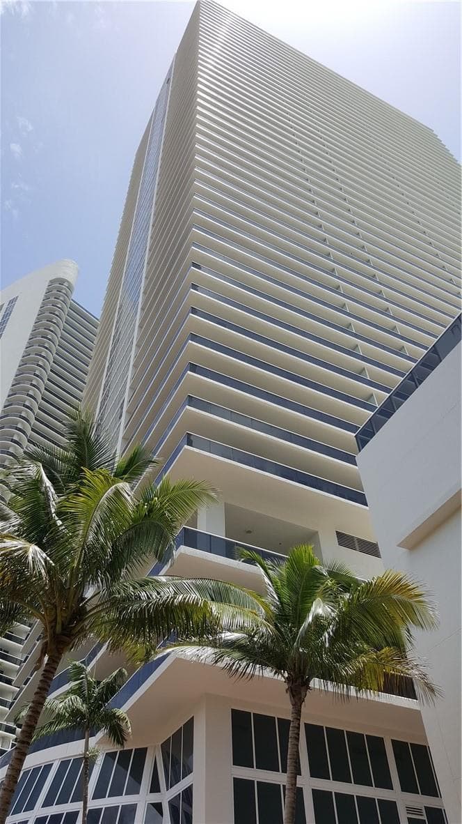 1830 S Ocean Drive 3210 photo 19
