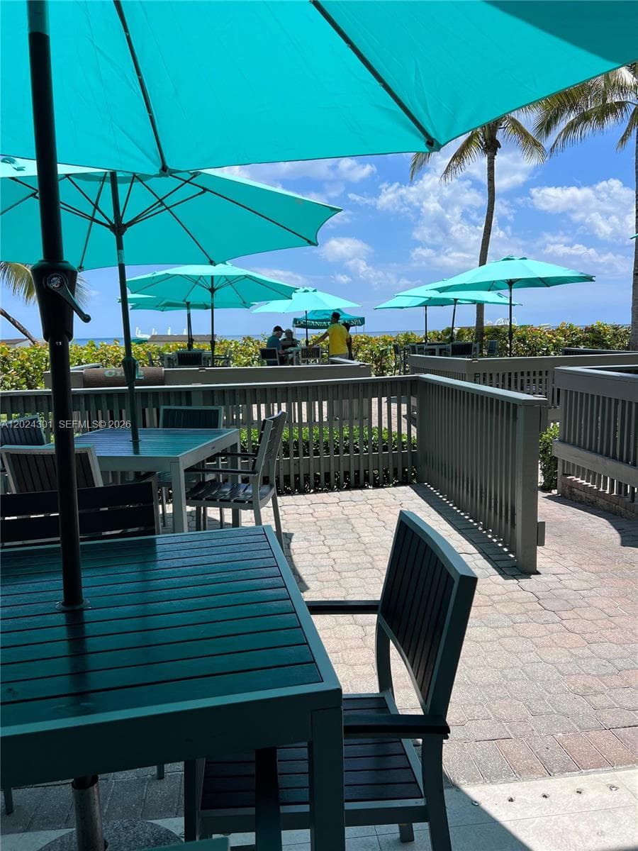16400 Collins Ave 1242 photo 11