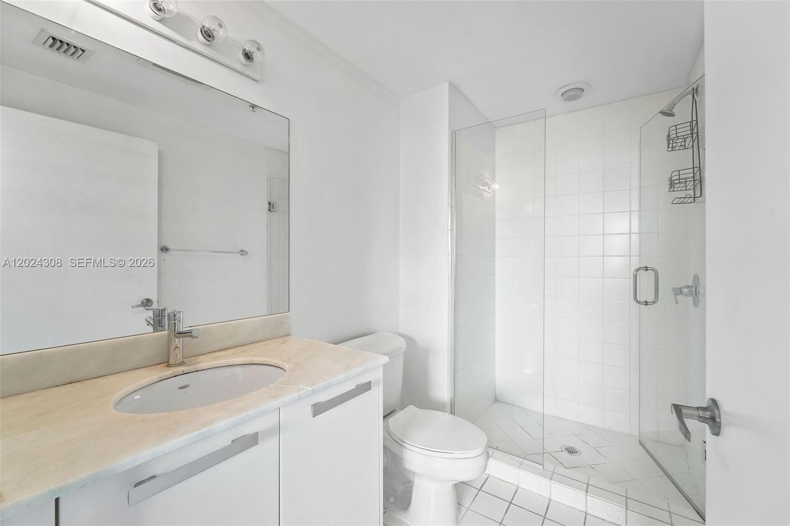 601 36th St 2710 photo 24