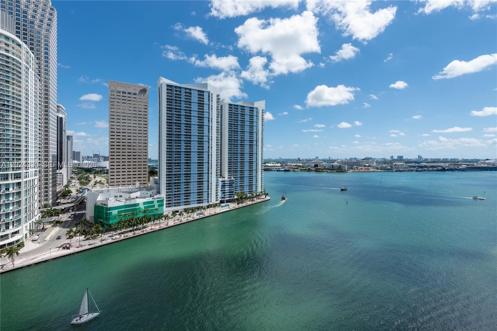 901 Brickell Key Blvd 2006 photo 5
