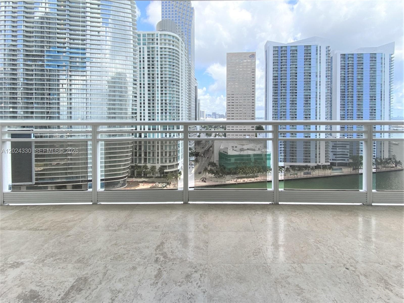 901 Brickell Key Blvd 2006 photo 9