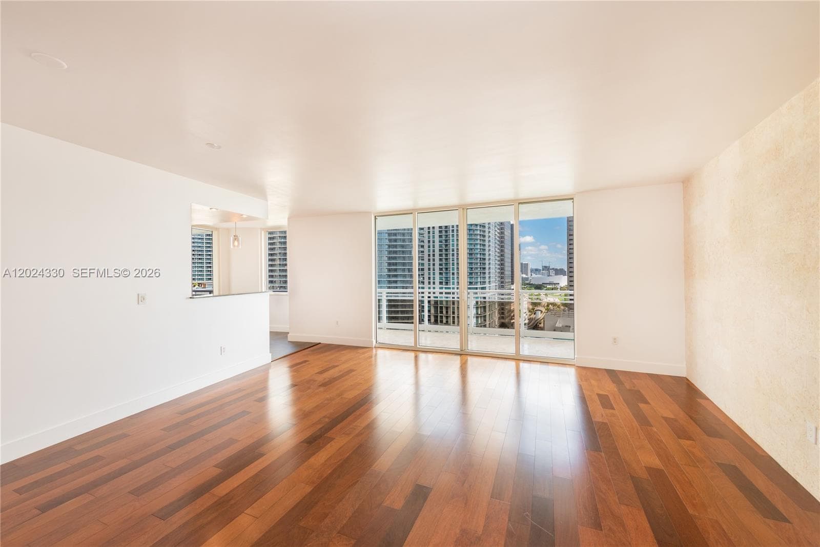 901 Brickell Key Blvd 2006 photo 11