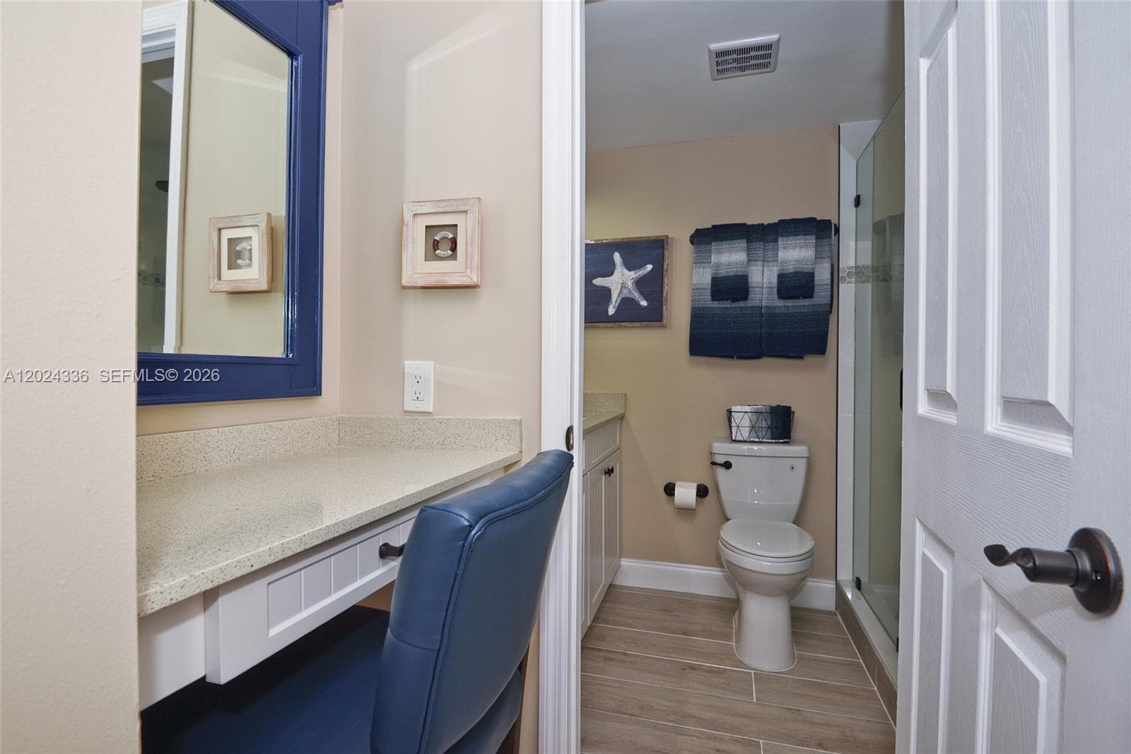 3505 Ocean Dr 817 photo 9