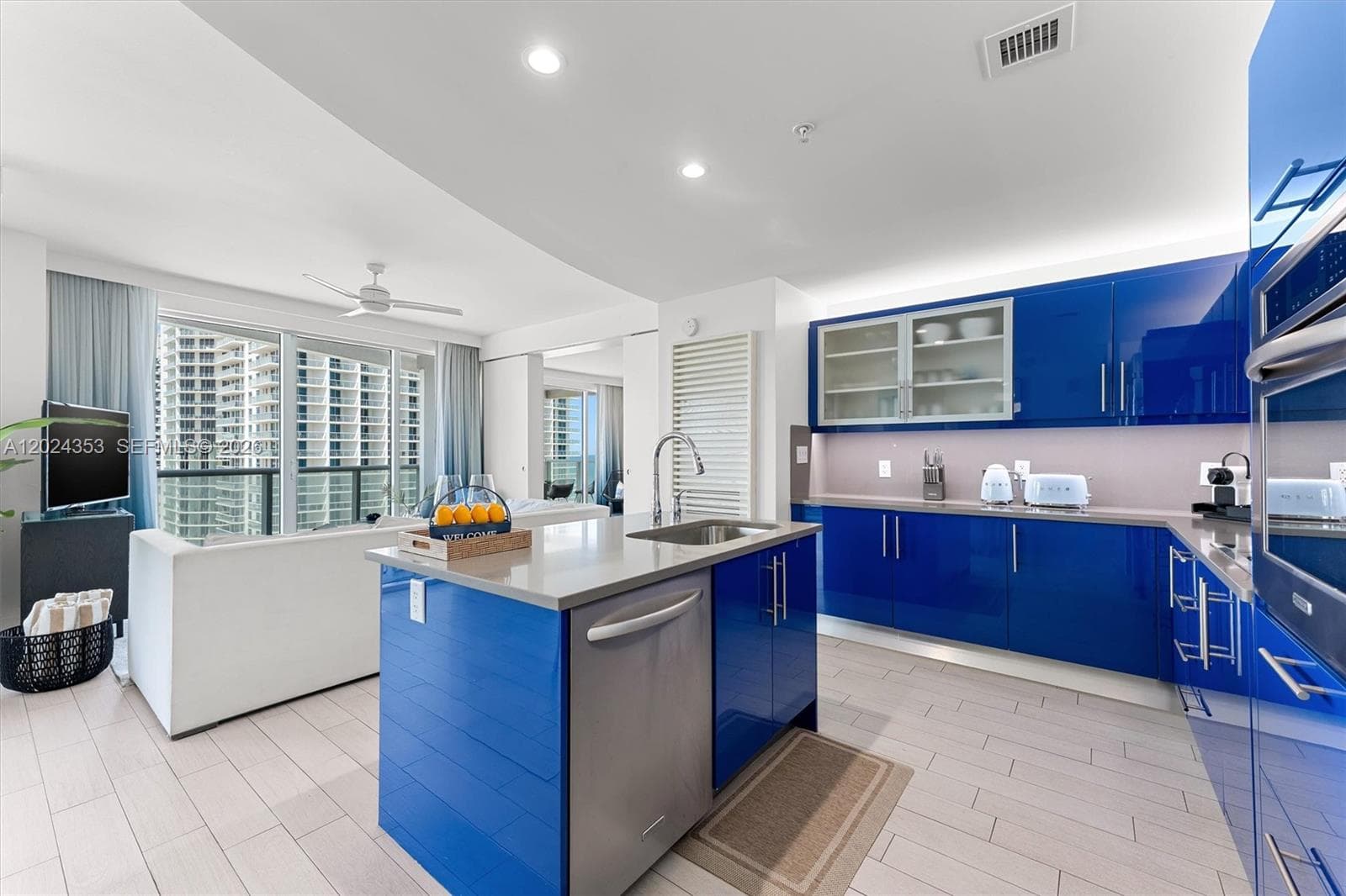 3101 Bayshore Dr 1508 photo 2