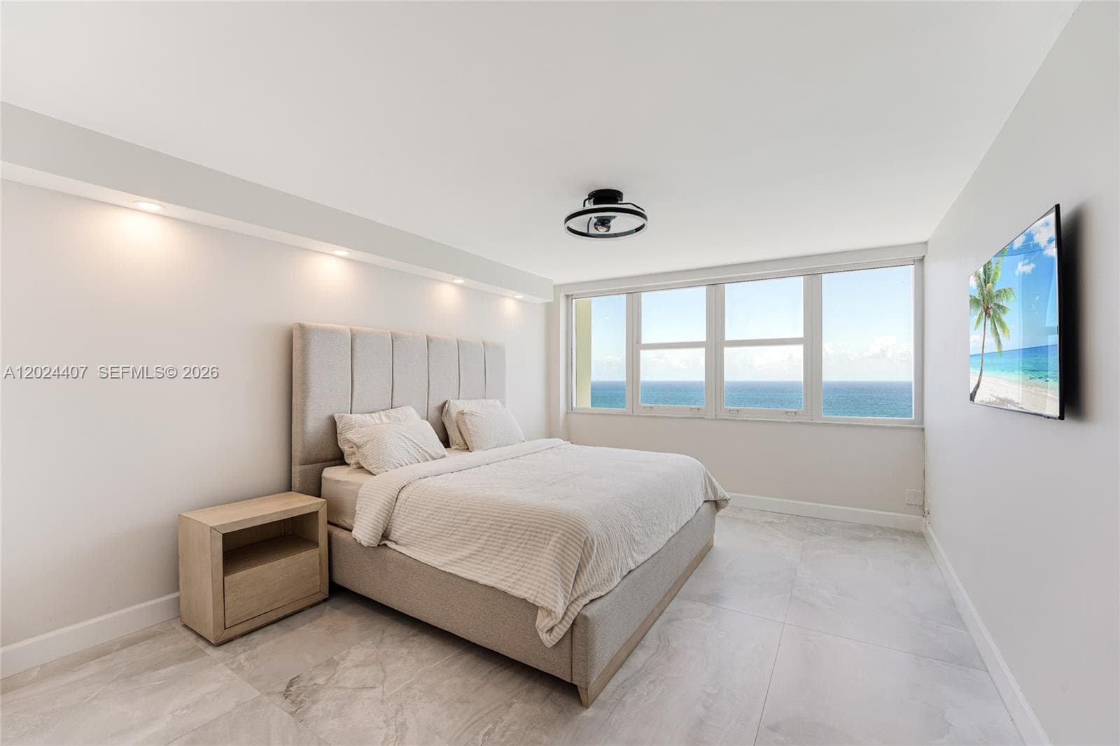 3140 Ocean Dr 2406 photo 12