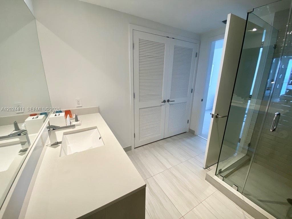 4010 Ocean Dr R2607 photo 17