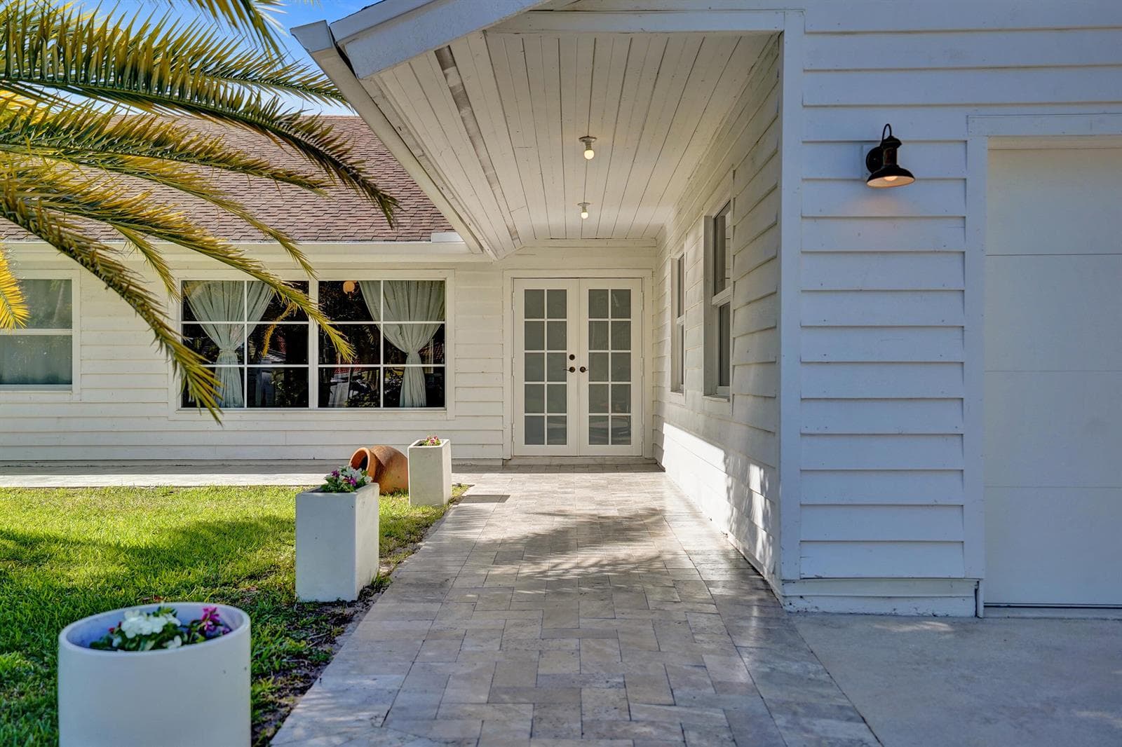 271 Oregon Lane photo 4