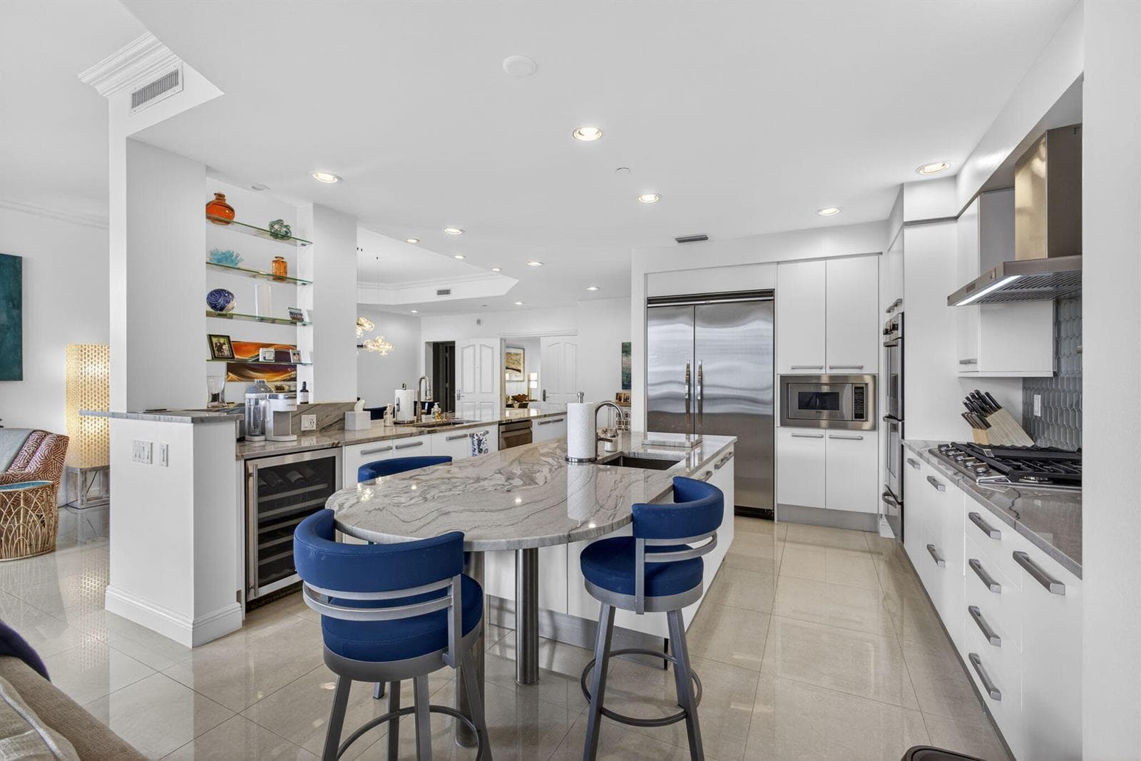 3800 N Ocean Drive 2050 photo 11