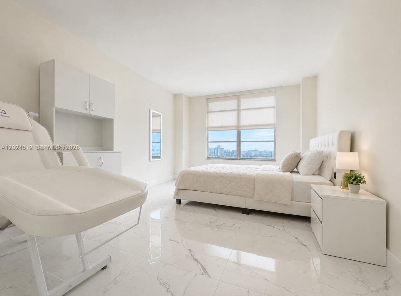 3800 Ocean Dr 1012 photo 4