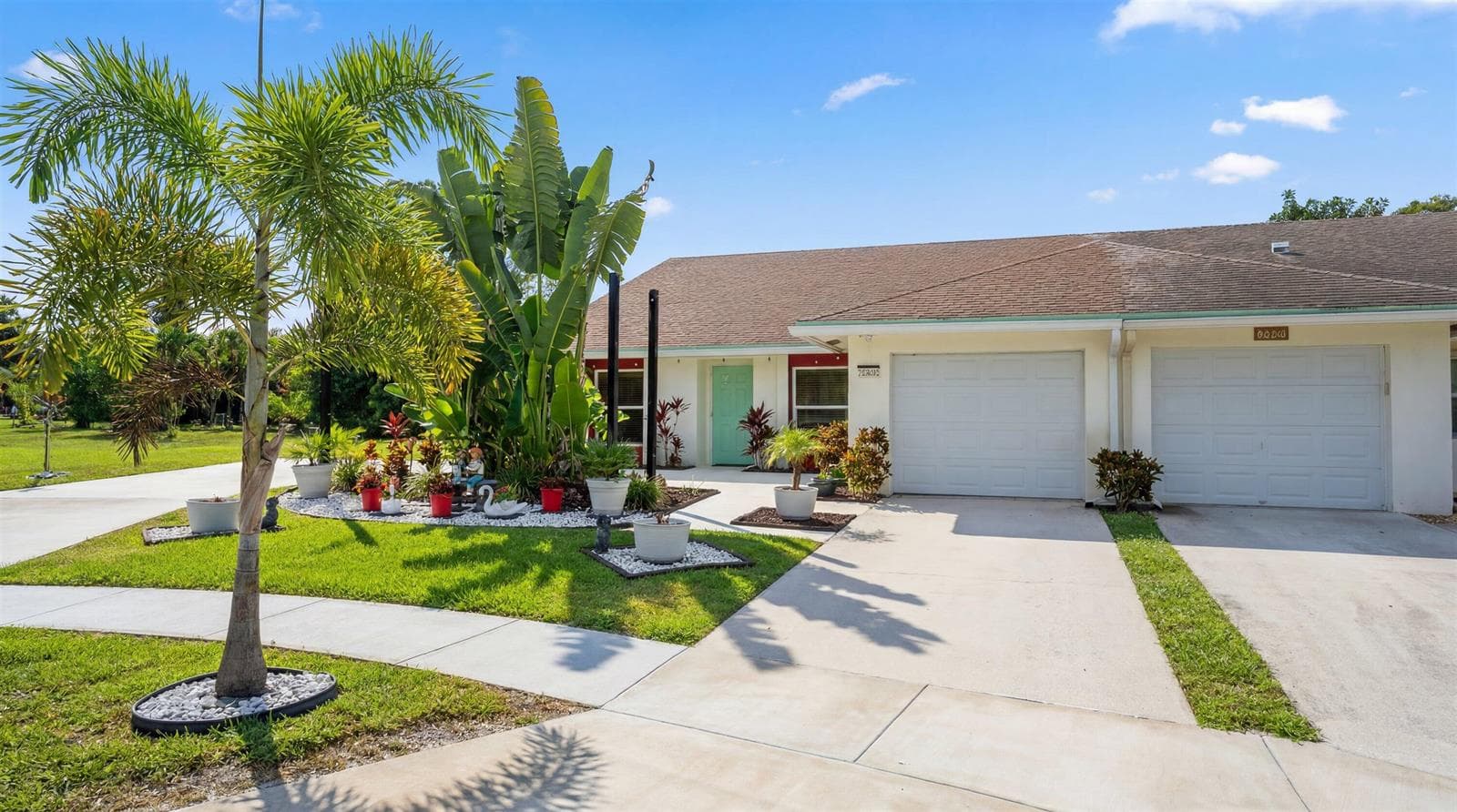 12438 Guilford Way photo 4