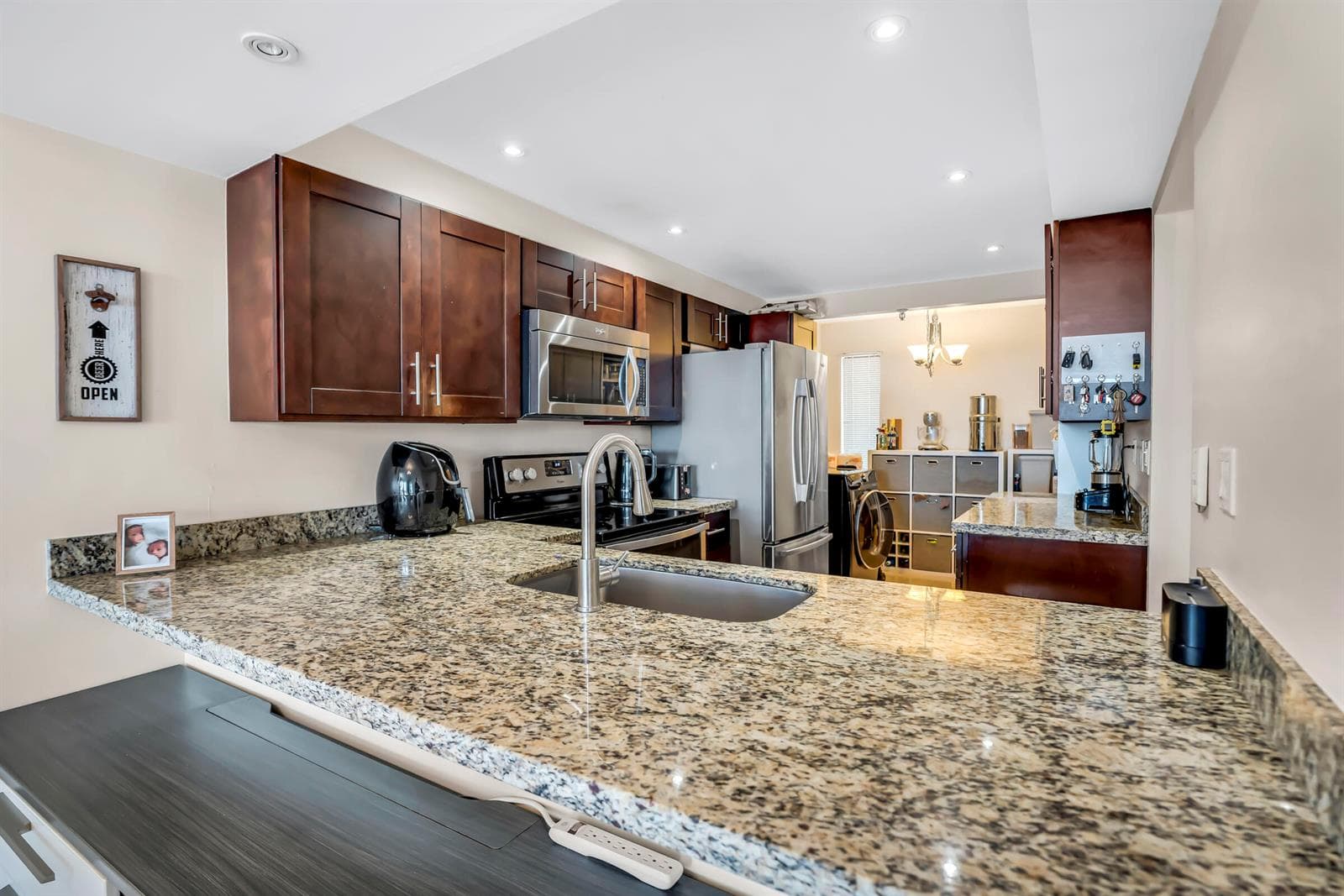 22 Royal Palm Way 606 photo 9