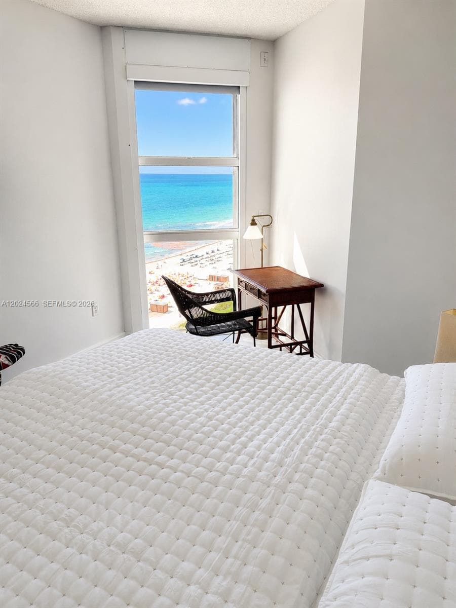 4201 Collins Ave 1503 photo 12