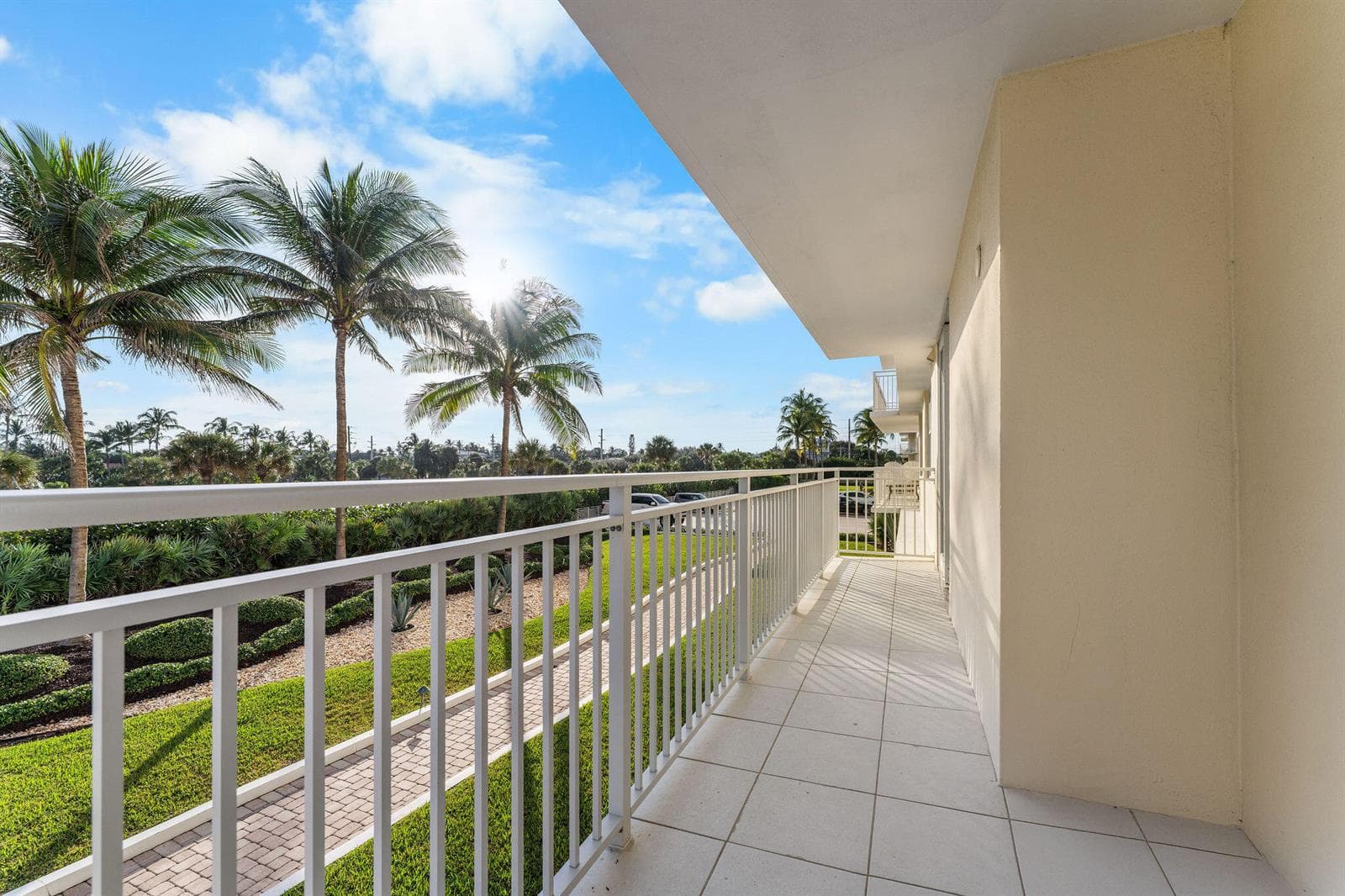 500 Ocean Drive E-2d photo 22