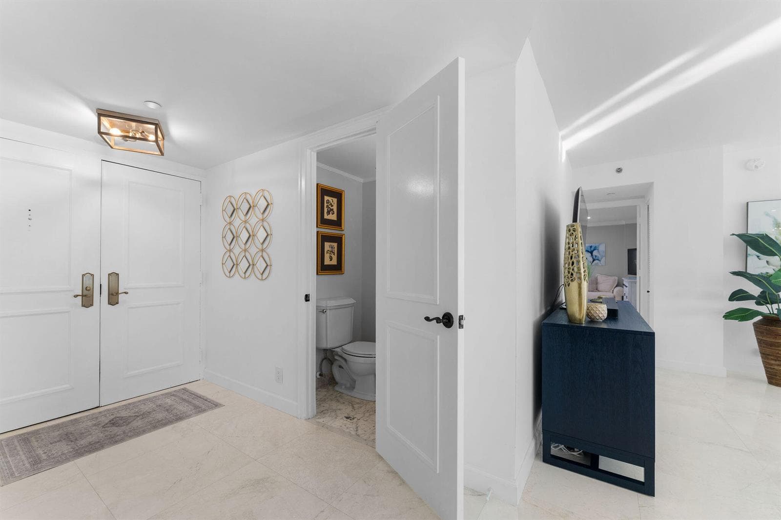 500 Ocean Drive E-2d photo 11