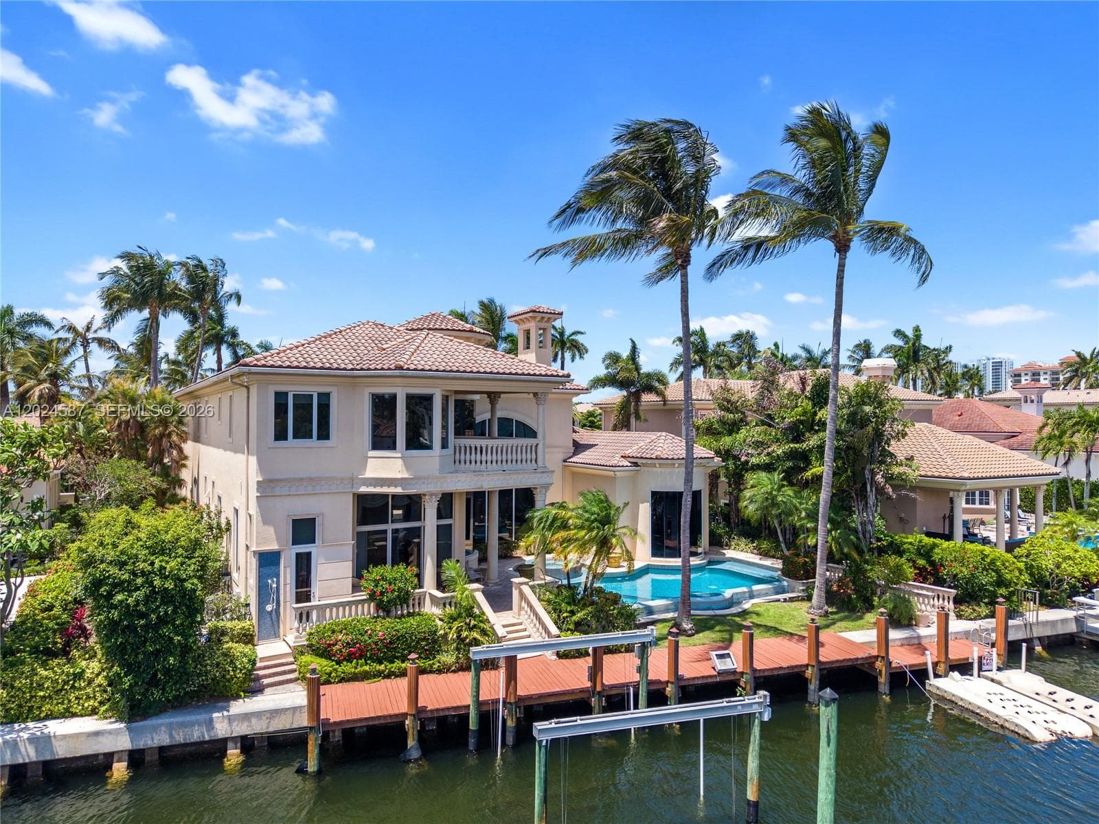 832 Harbour Isle Place 1