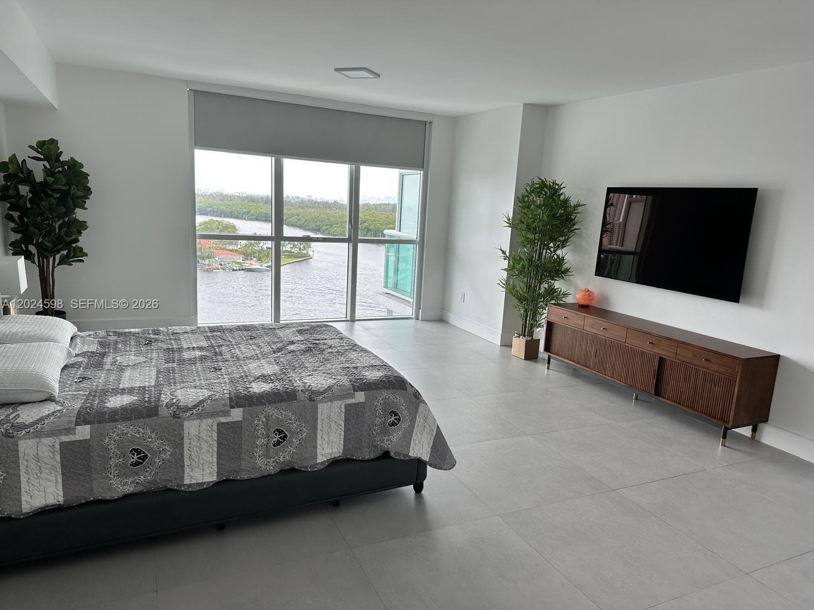 400 Sunny Isles Blvd 1202 photo 9
