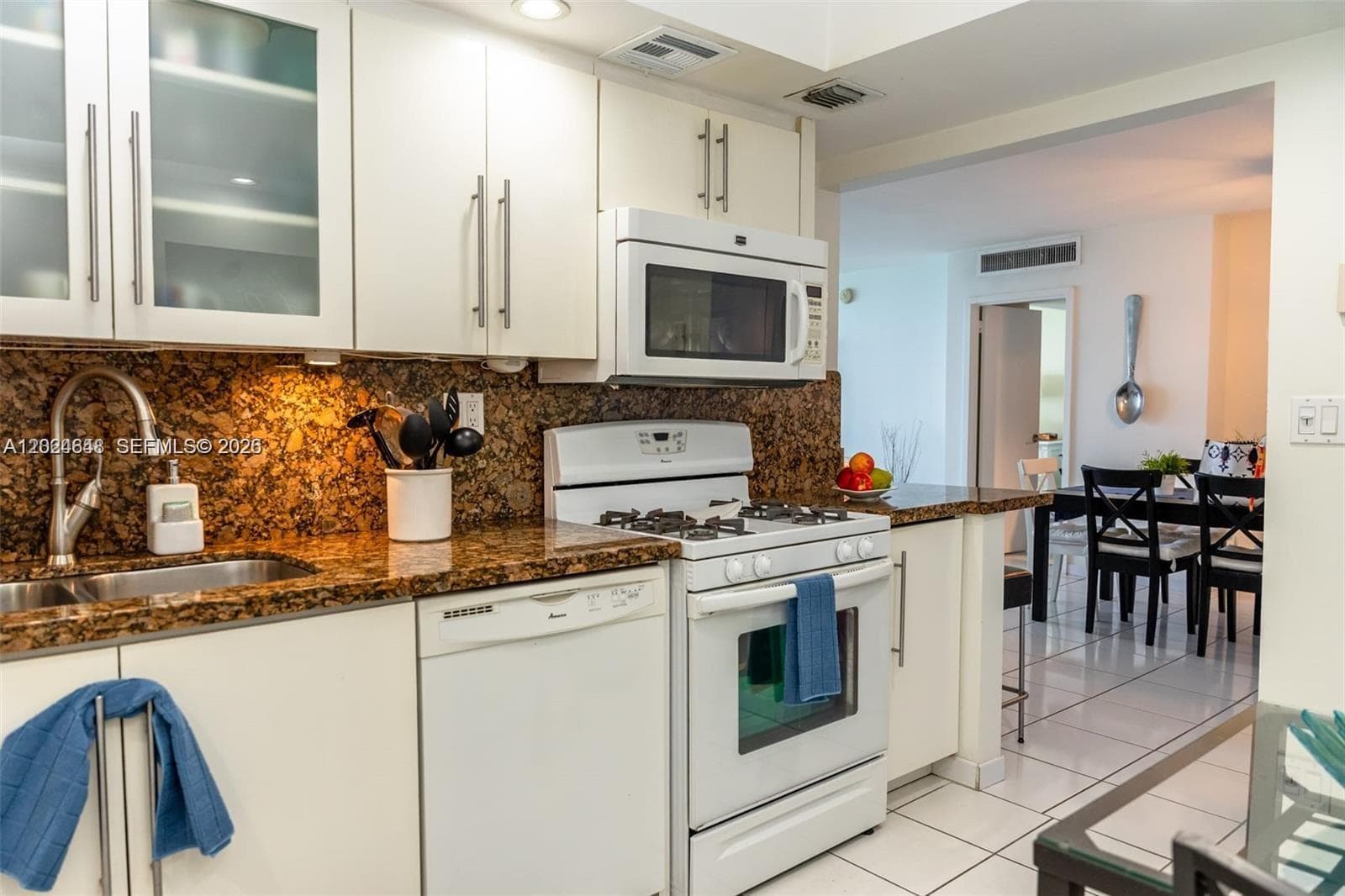 3140 S Ocean Dr 1705 photo 16