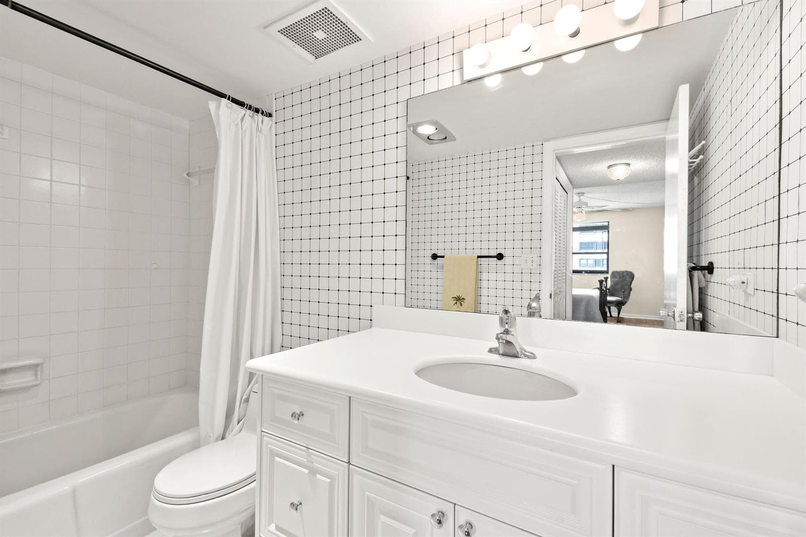 1200 Marine Way 601 photo 18