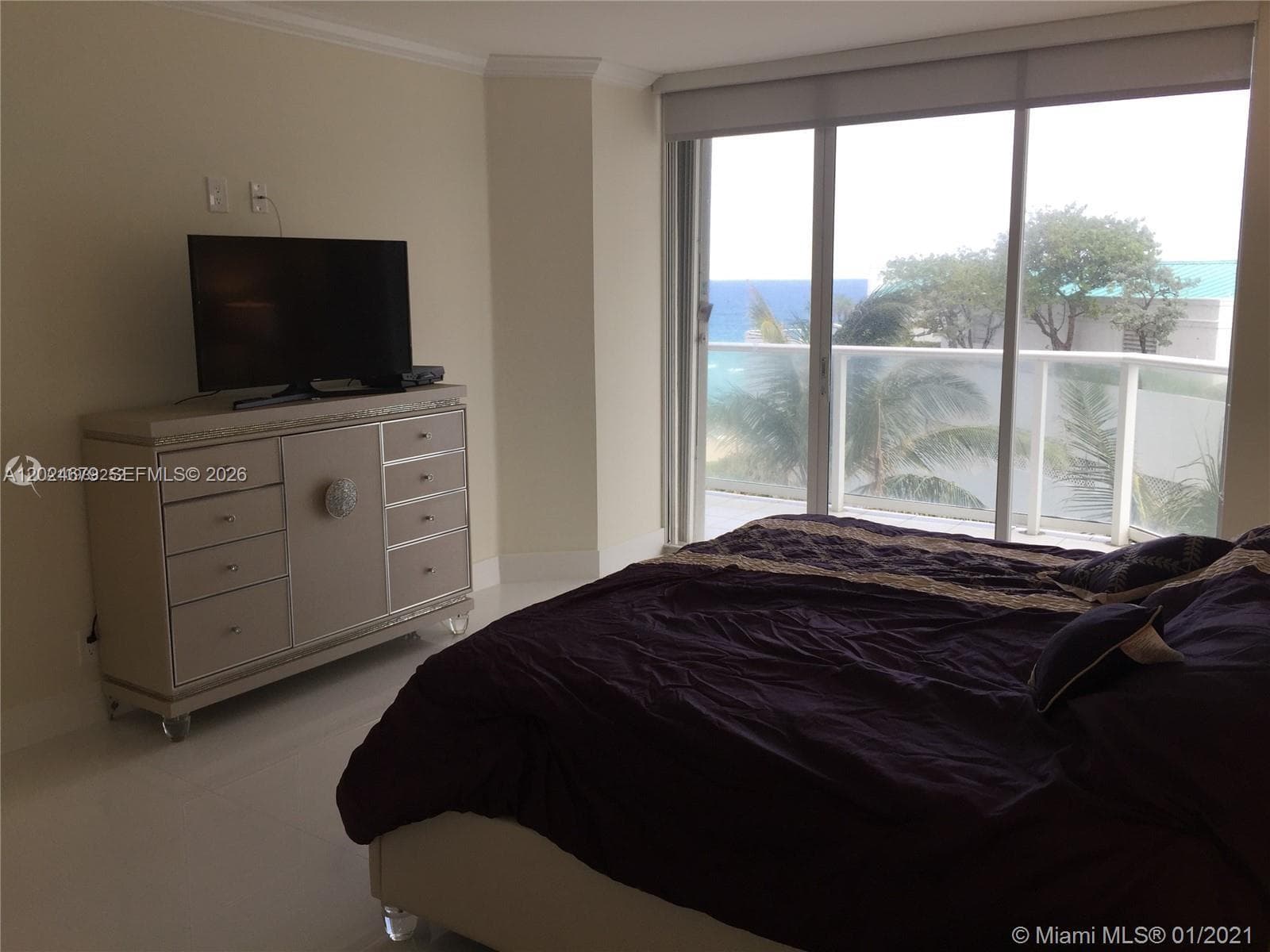 16485 Collins Ave 538 photo 13