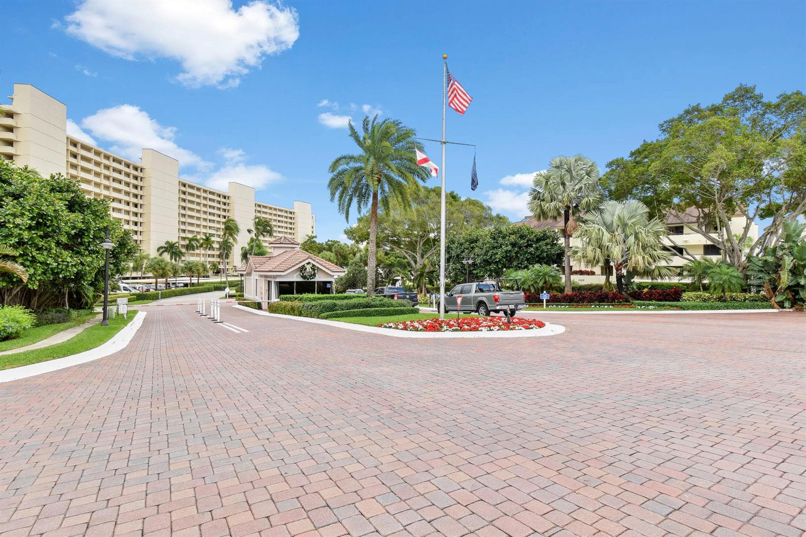 1200 Marine Way 601 photo 3