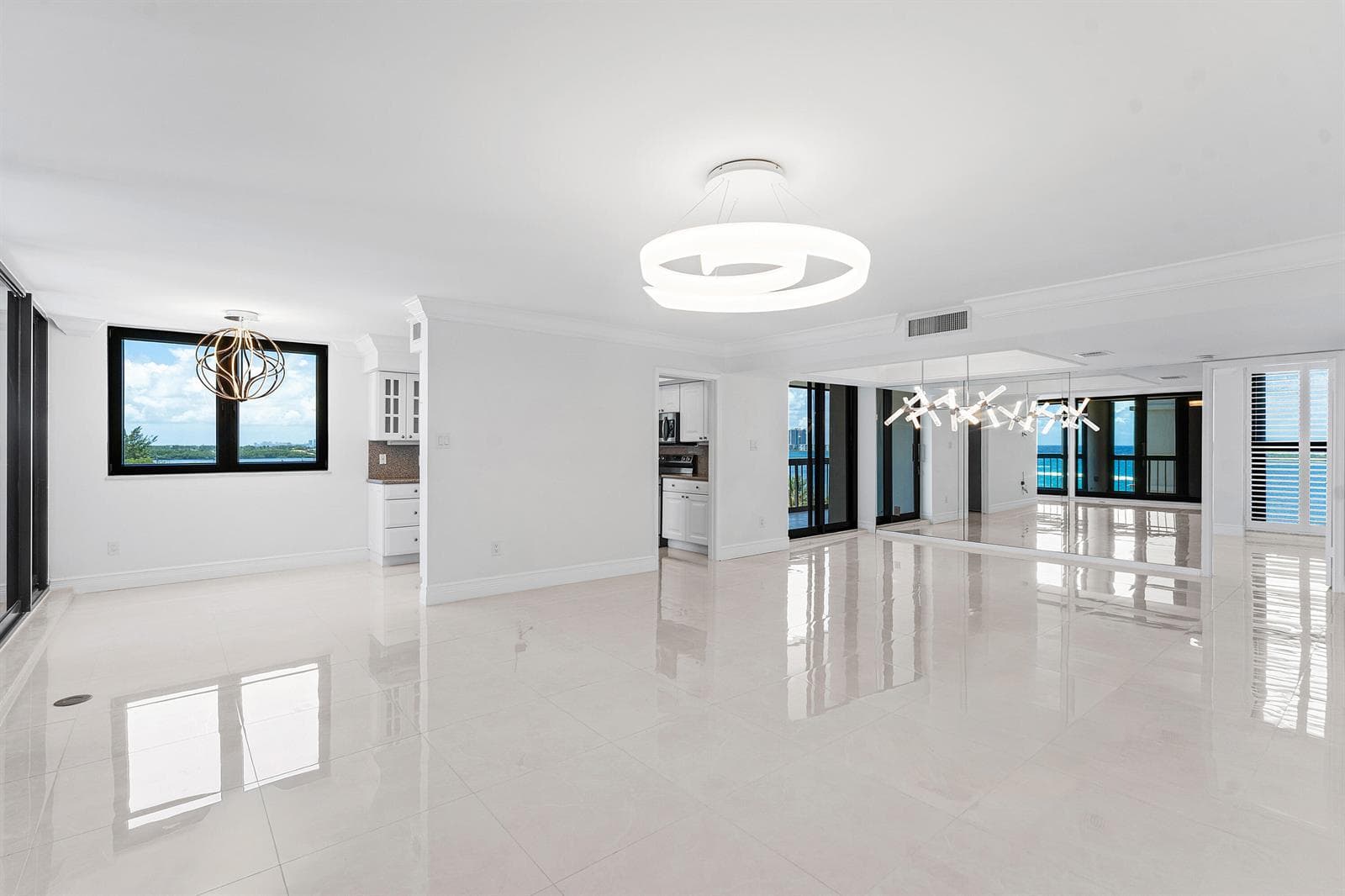 5380 N Ocean Drive 5a photo 3