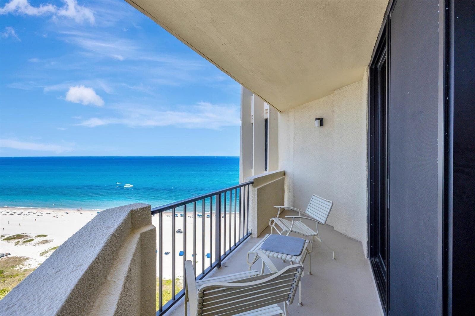 2800 N Ocean Drive A-17c photo 2