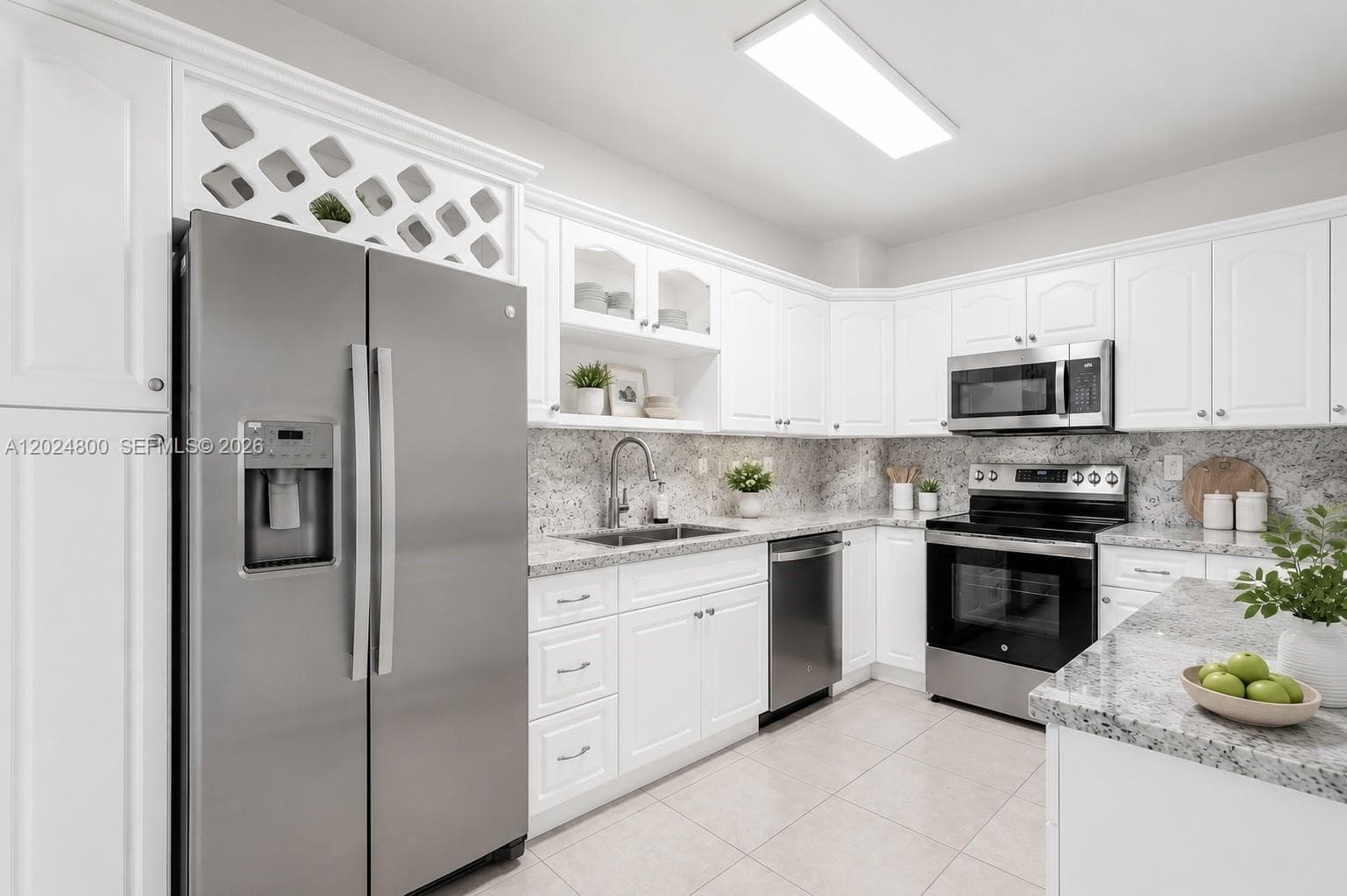 90 Edgewater Dr 1201 photo 8