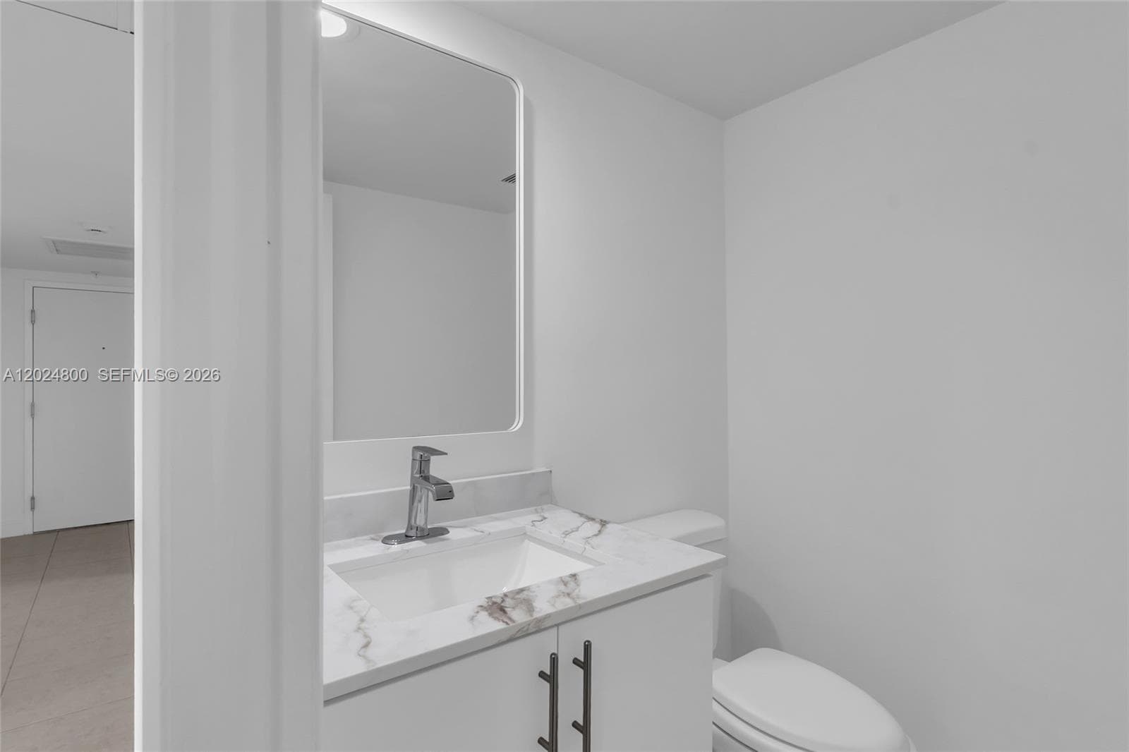 90 Edgewater Dr 1201 photo 25