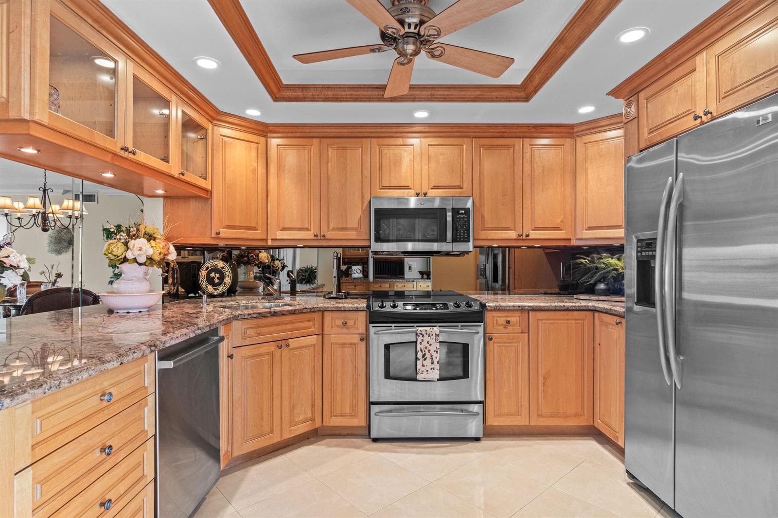 2731 NE 14th Street Causeway 923 photo 8