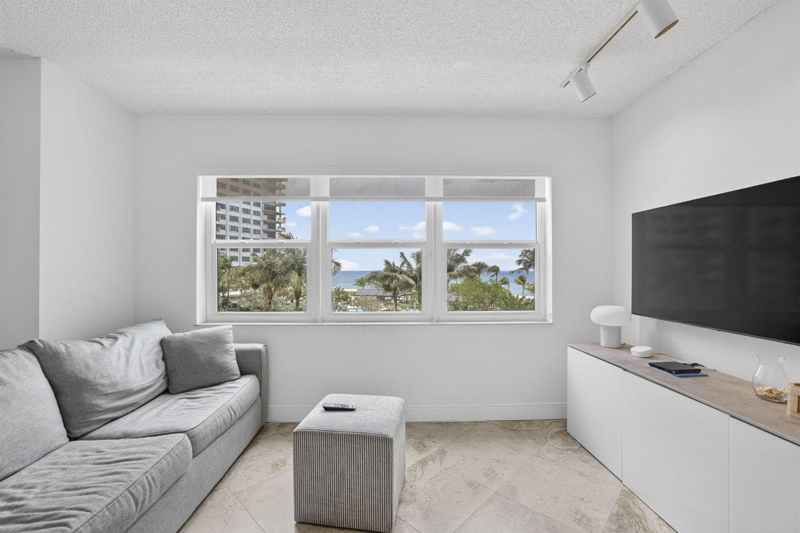 4900 N Ocean Boulevard 512 photo 18