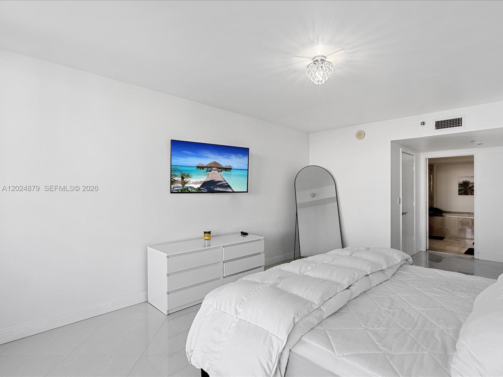 1830 Ocean Dr 4508 photo 23