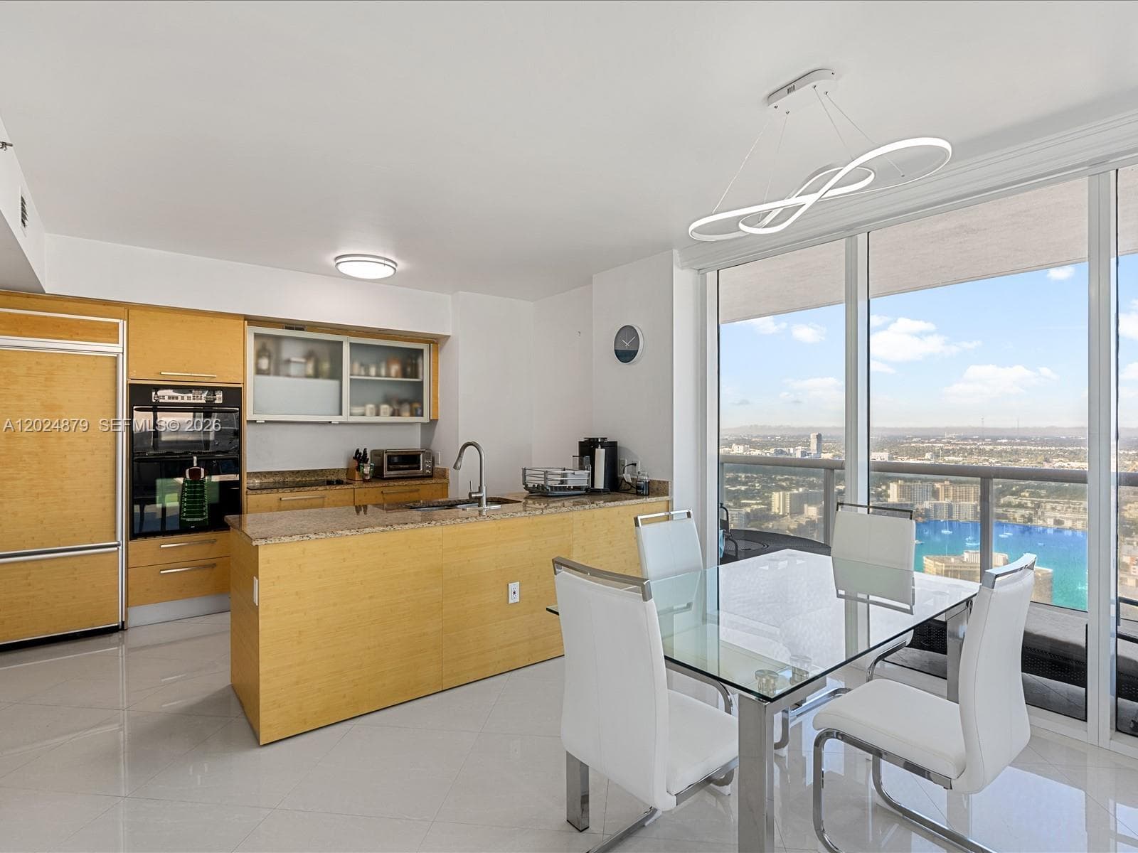 1830 Ocean Dr 4508 photo 12