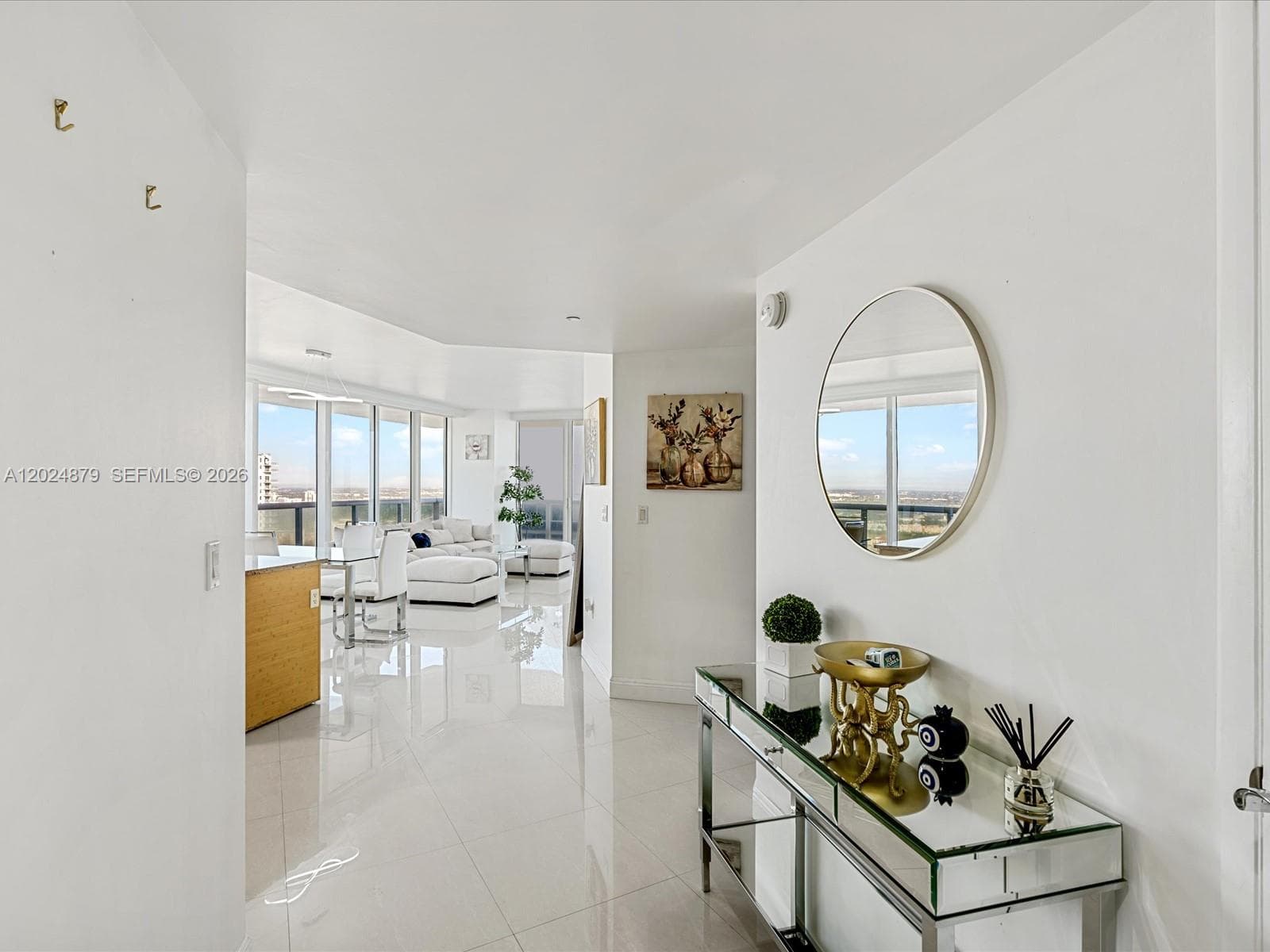 1830 Ocean Dr 4508 photo 5