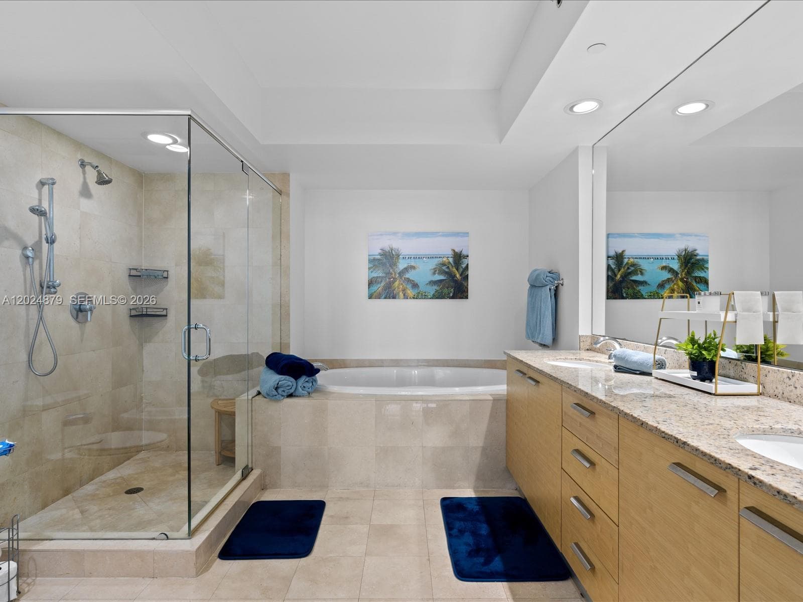 1830 Ocean Dr 4508 photo 25