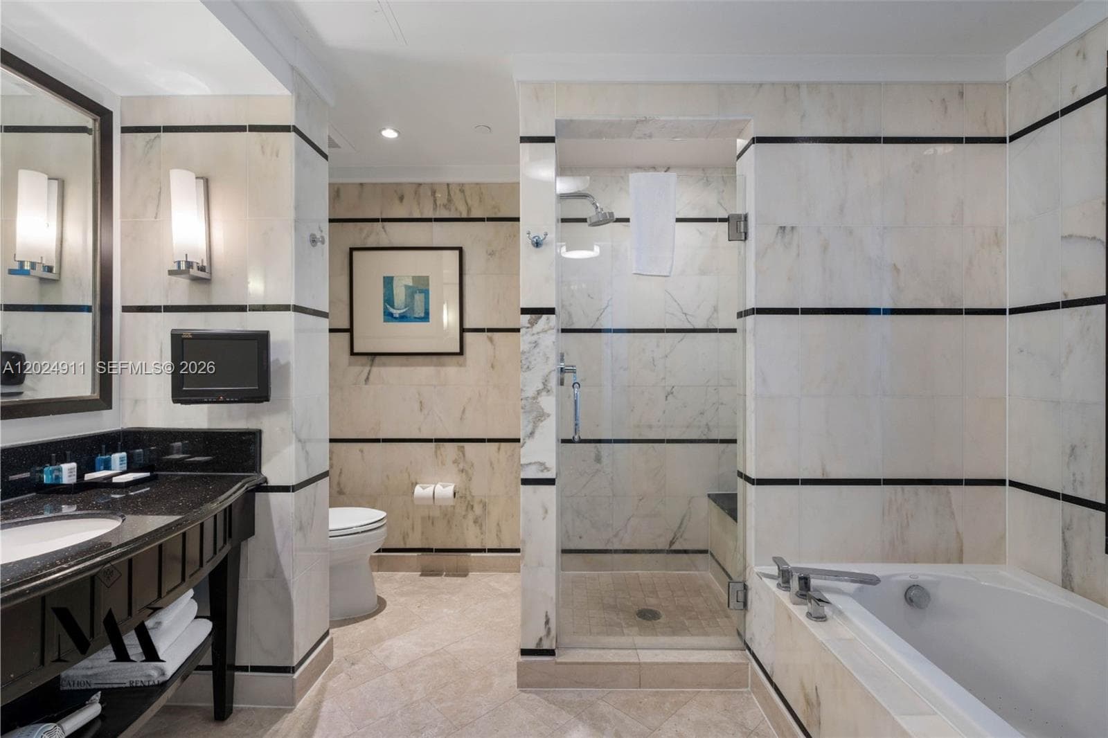 4391 Collins Ave 1002 photo 7