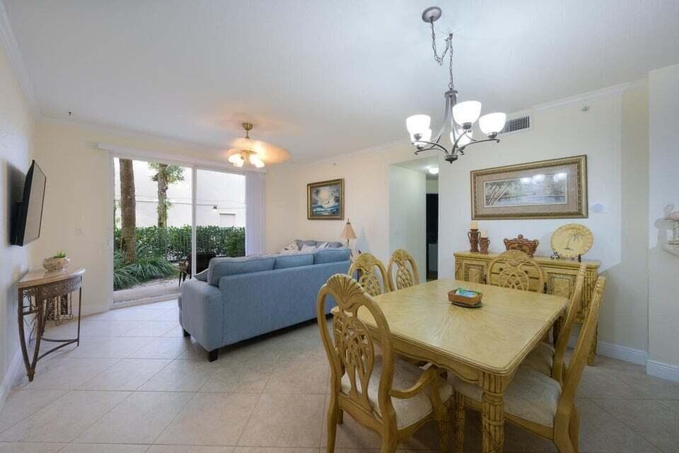 1805 N Flagler Drive 107 photo 17