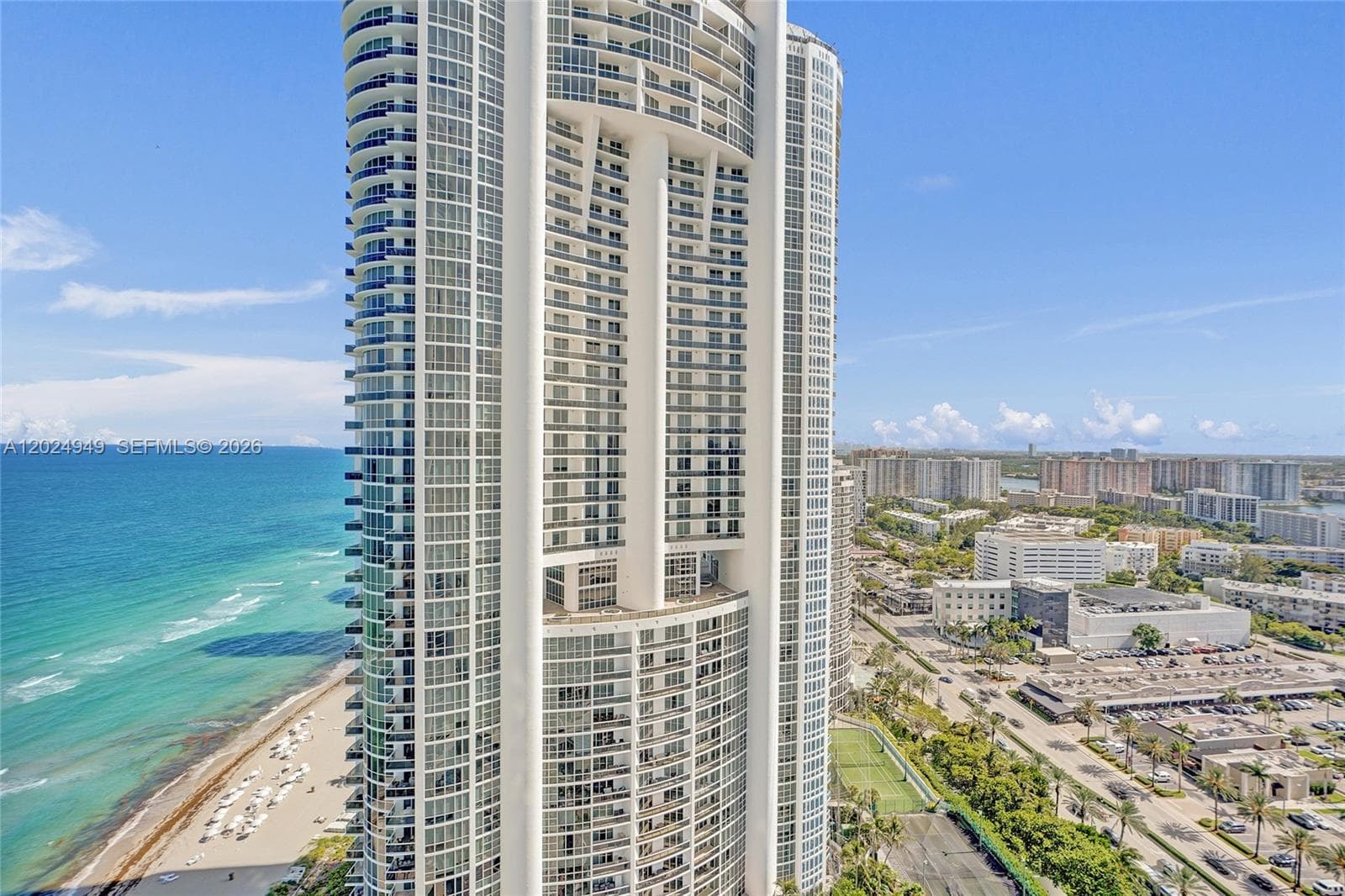 18201 Collins Ave 3707 photo 3