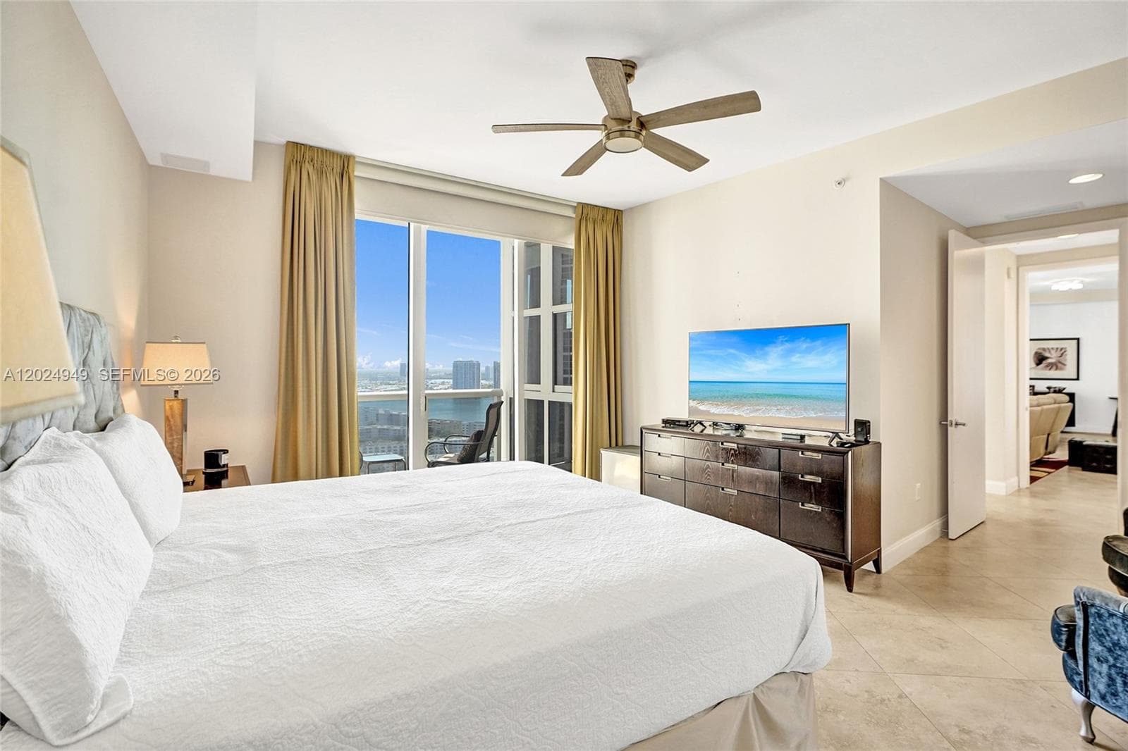 18201 Collins Ave 3707 photo 24