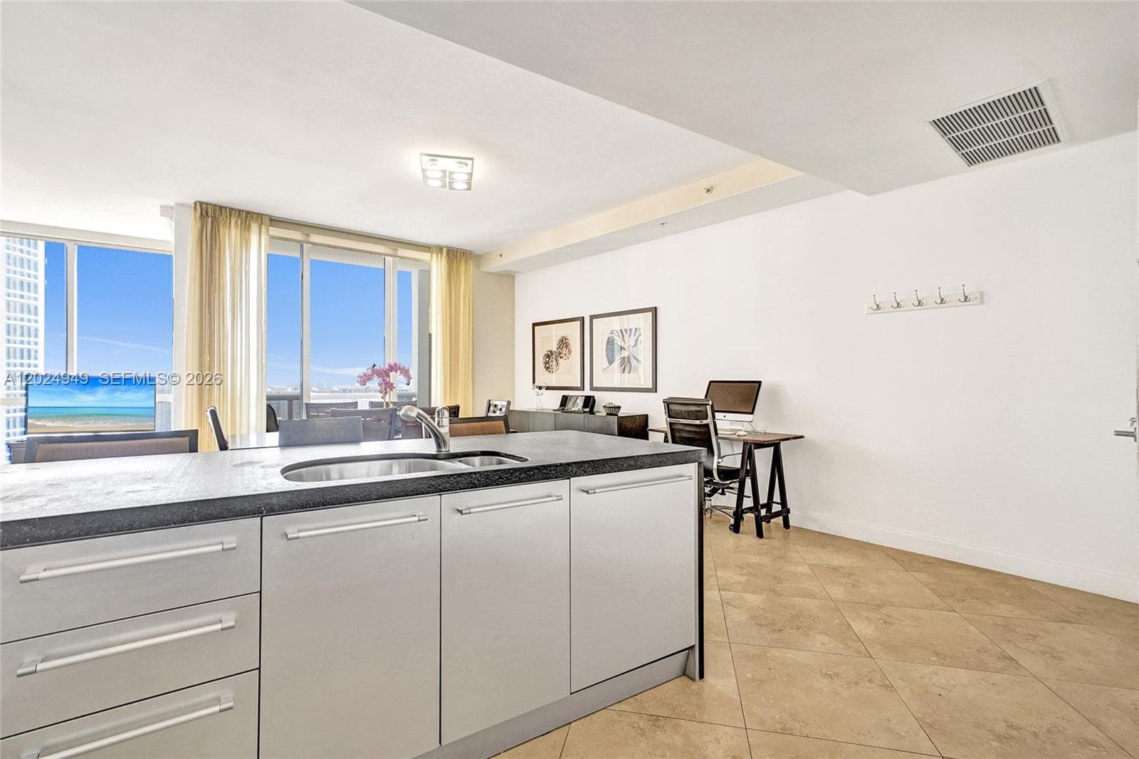 18201 Collins Ave 3707 photo 10