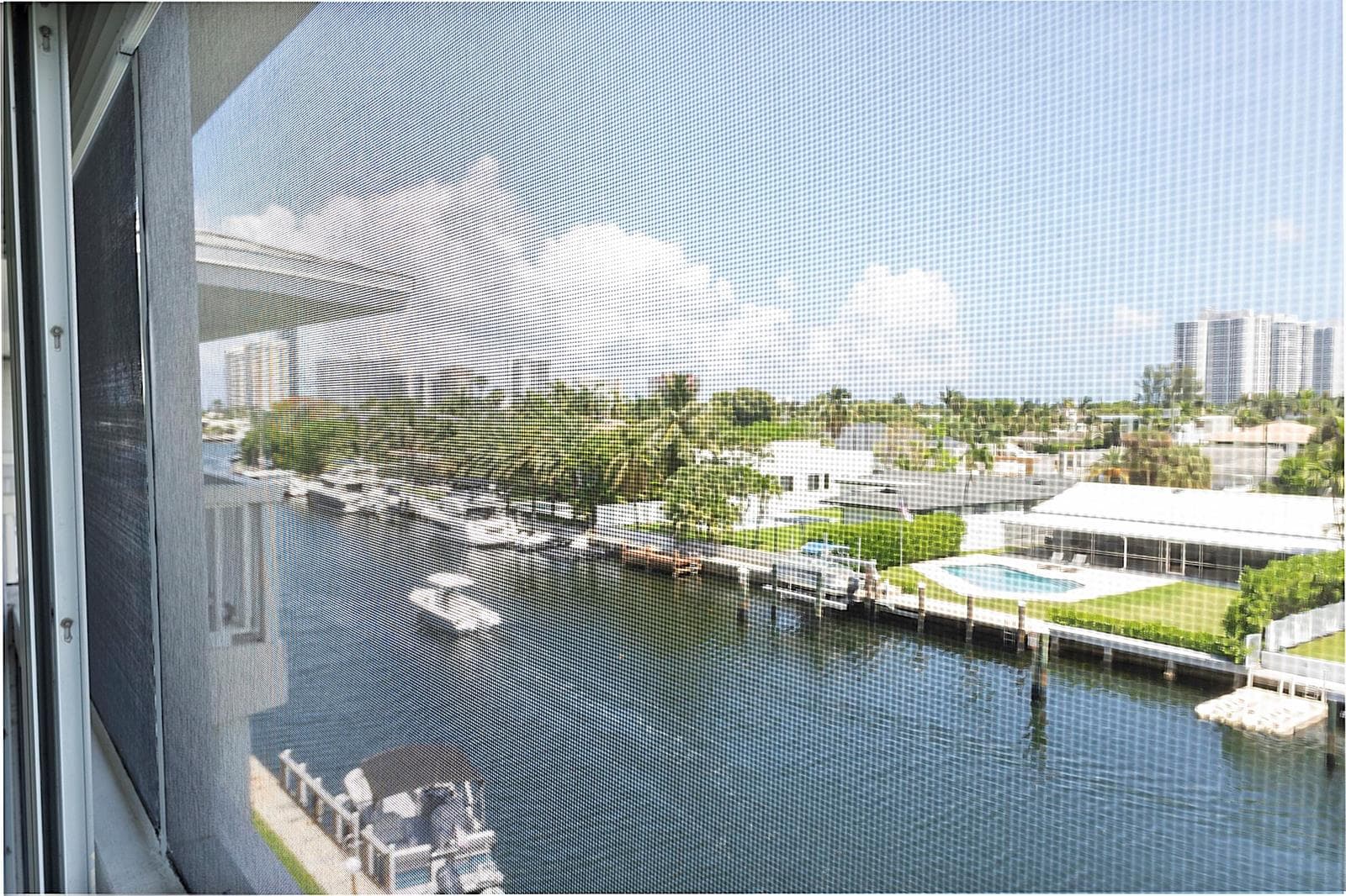 455 Paradise Isle Boulevard 404 photo 2